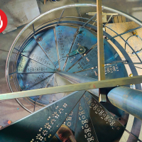 Винтовая, металлическая лестница