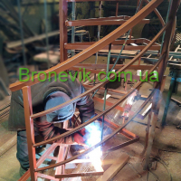 Лестницы винтовые