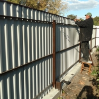 Забор из профнастила