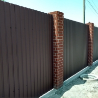 Забор из профнастила