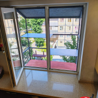 Вольер на все окно