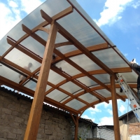 Навес из поликарбоната  POLYGAL