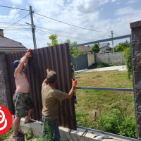 Забор из профнастила