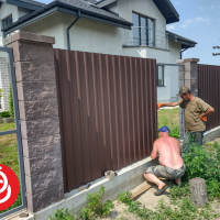 Забор из профнастила