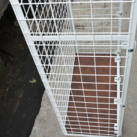 Вольер для кошек - белый.