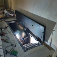 Автоматический люк на подвал.