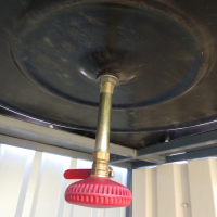 Душ - туалет металлический