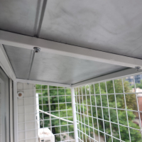 Вольер для кота на большое окно