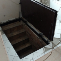 Люк под плитку