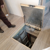 Люк под плитку