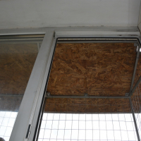 Вольер для кота. На окно.