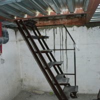 Люк в подвал под плитку