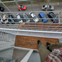 Вольер для кота на большое окно