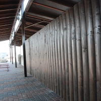 Забор обшитый деревом