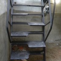 Люк автоматический обшитый