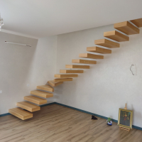 Консольная лестница