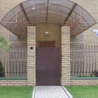 Навес из поликарбоната  POLYGAL