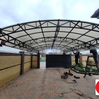 Навес из поликарбоната