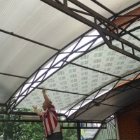 Навес из поликарбоната  POLYGAL