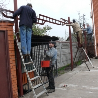 Навес из поликарбоната  POLYGAL