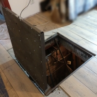 Люк под плитку 3