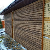 Забор жалюзи дерево