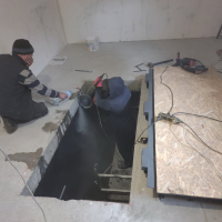 Люк на подвал