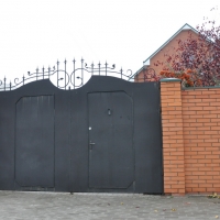 Ворота распашные из мет. листа