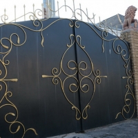 Ворота распашные из мет. листа