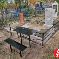 Стол лавка. Лист металлический.