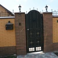 Ворота распашные из мет. листа