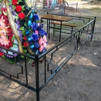 Столик и лавочки из лиственницы