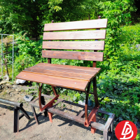 Лавочка обшитая деревом