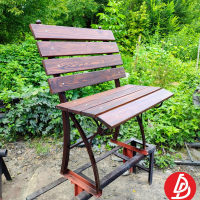 Лавочка обшитая деревом