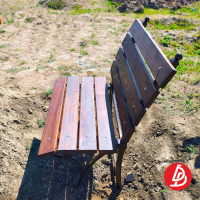 Лавочка обшитая деревом