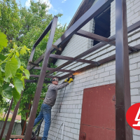 Козырёк из профнастила