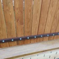 Забор обшитый деревом