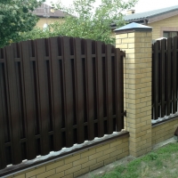 Забор из профнастила