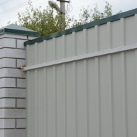 Забор из профнастила