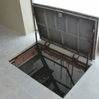 Люк в подвал под плитку