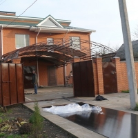 Навес из поликарбоната  POLYGAL