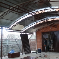 Навес из поликарбоната  POLYGAL