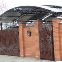 Навес из поликарбоната  POLYGAL